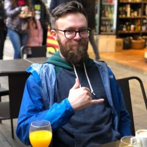 Meet your Posher, Dana